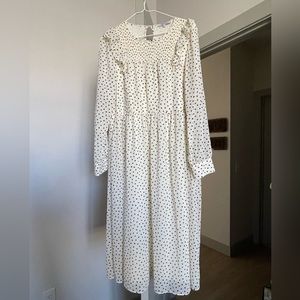 NWOT Madewell Smocked Ruffle Shoulder Polka Dot Dress